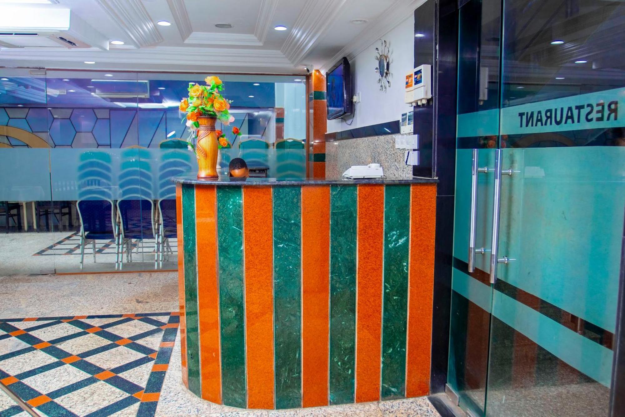 Sleep Inn Hotel - Kariakoo Dar es Salaam Exteriör bild