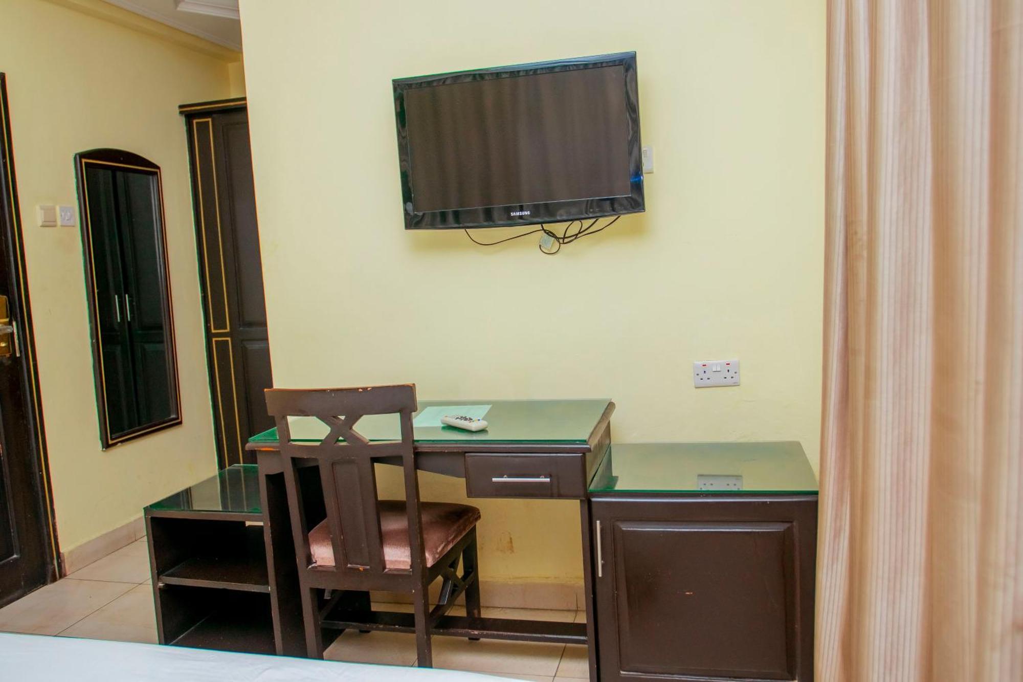 Sleep Inn Hotel - Kariakoo Dar es Salaam Exteriör bild